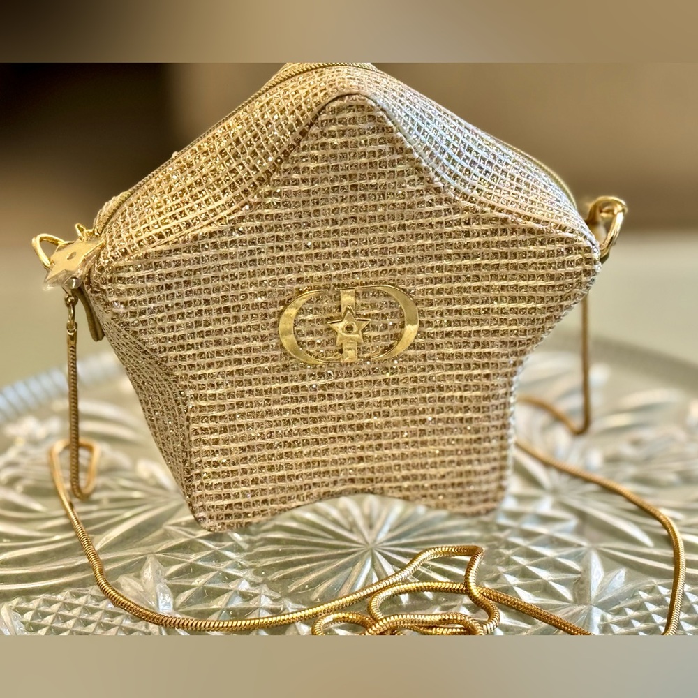 Original & Authentic!DIOR Star-Shaped Trousseau Cosmetic Bag w goldChain Strap - Picture 6 of 16